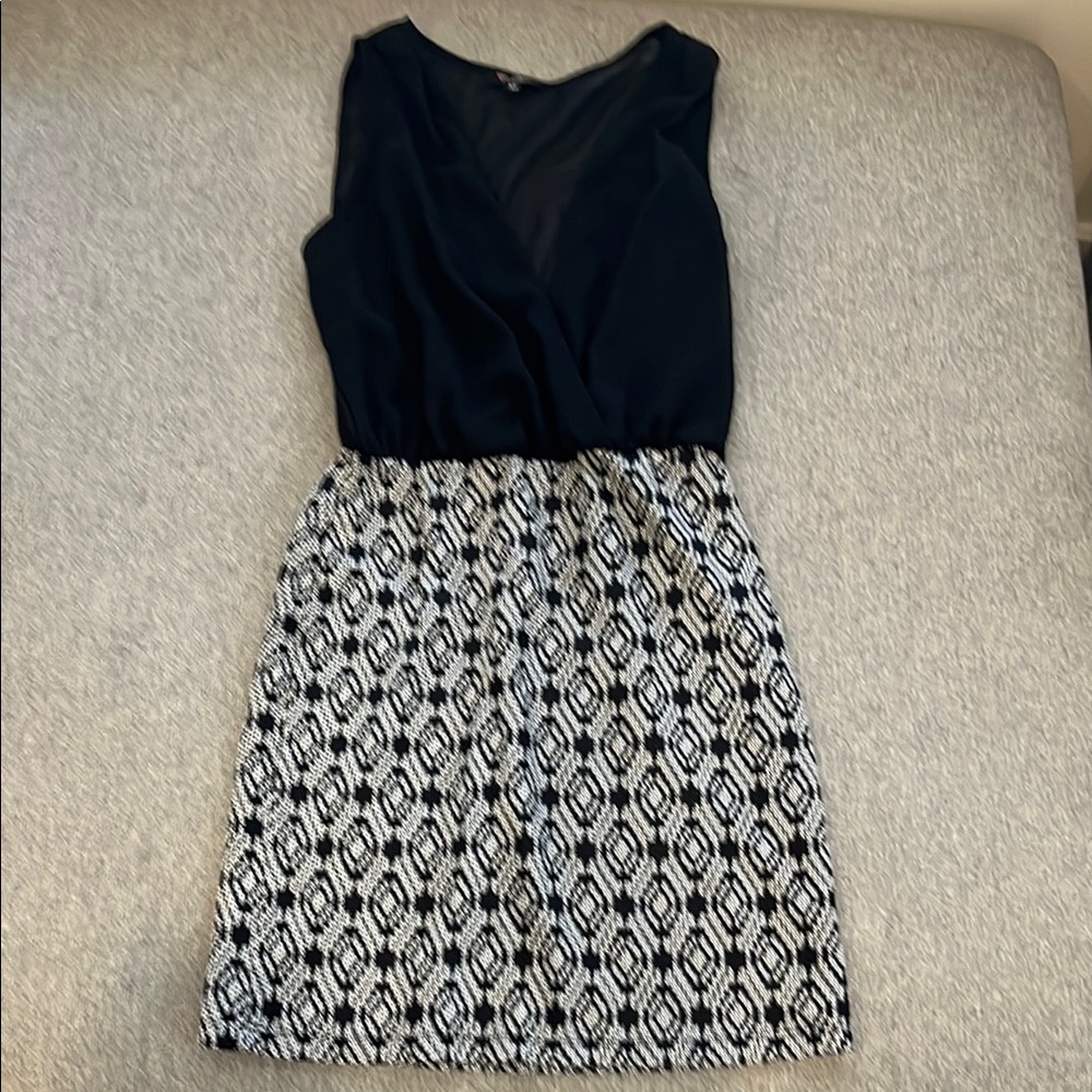 Guess Black and White Geometric Mini Dress